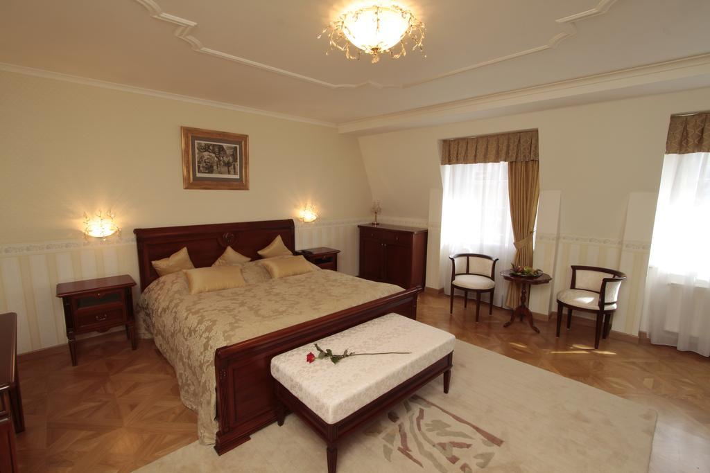 Отель Schlosspark Карловы Вары